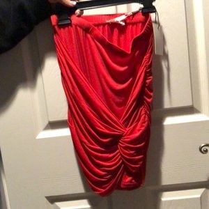 RED FITTED SKIRT
